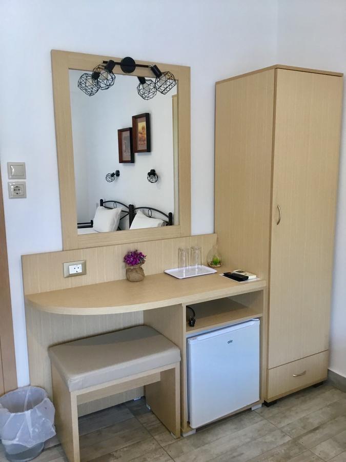 Platanos Rooms Sinoikismos Kambos エクステリア 写真