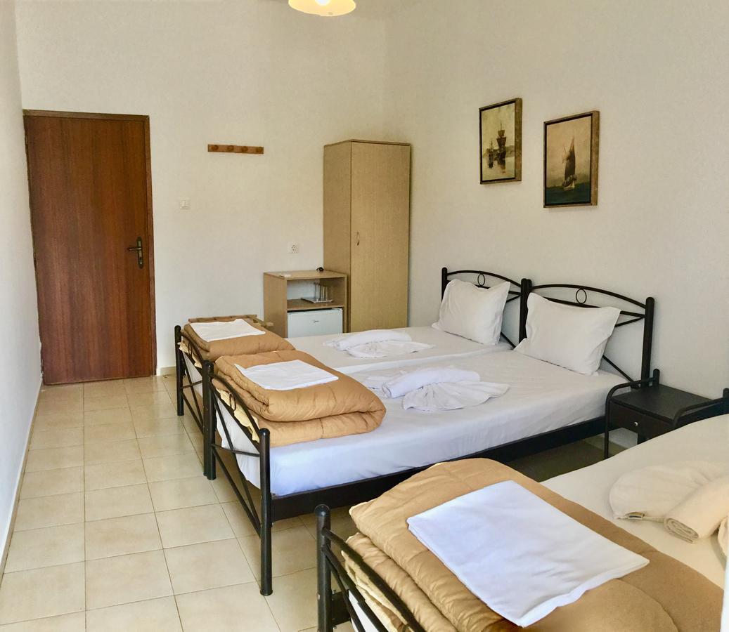Platanos Rooms Sinoikismos Kambos エクステリア 写真
